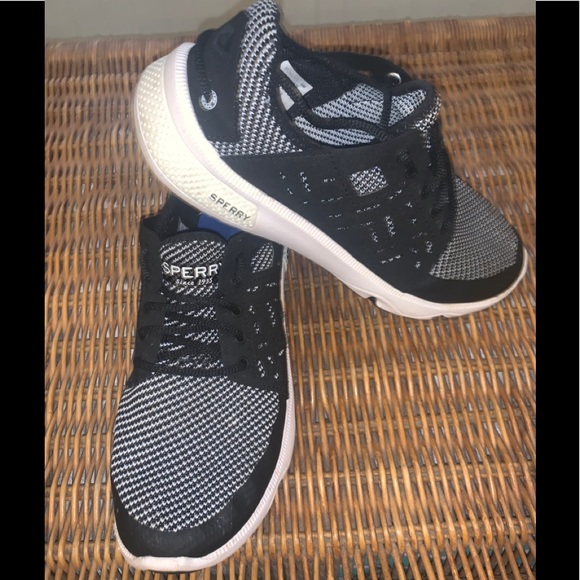 Sperry Sneakers - Picture 2 of 4